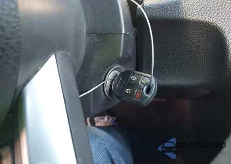 2012 Ford Mustang V6 Premium from USA, damaged, VIN 1ZVBP8AM4C5208164